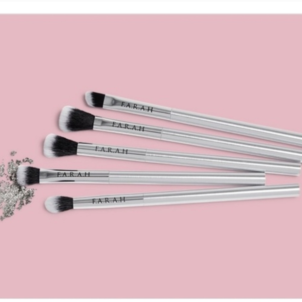 ✨New✨F.A.R.A.H 5 Piece Eye Perfection Set